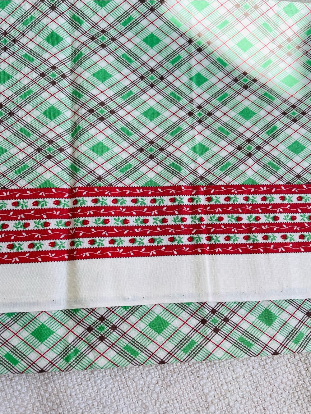 44 x 24" Holiday Plaid Striped Cotton Green Red Fabric Quilting NOS